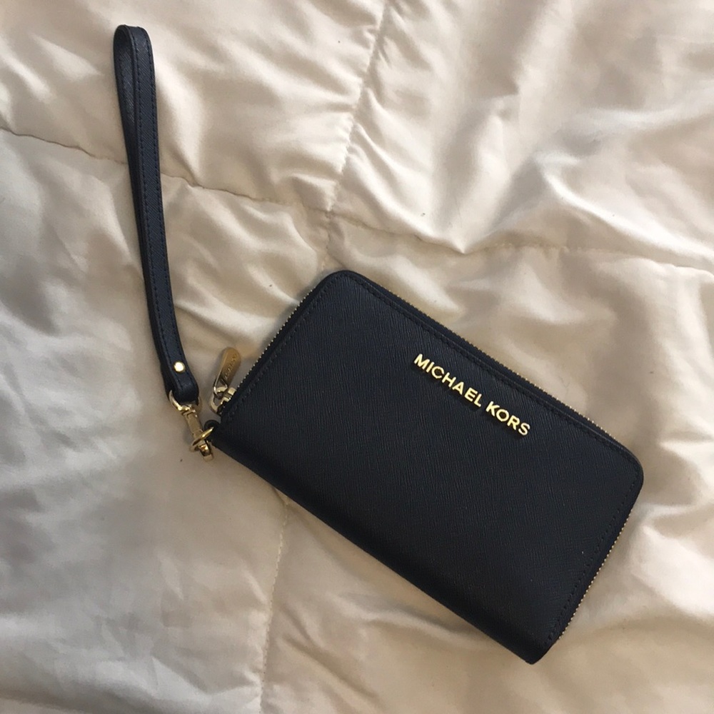 Michael Kors Wristlet